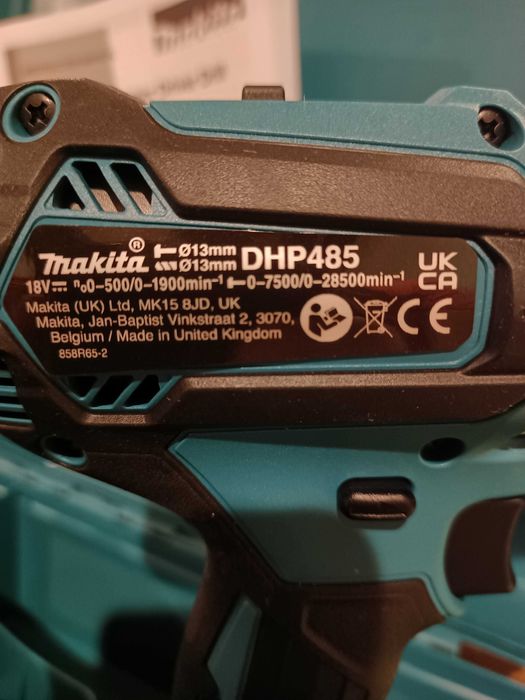 Makita и DeWalt комплект с две батерии