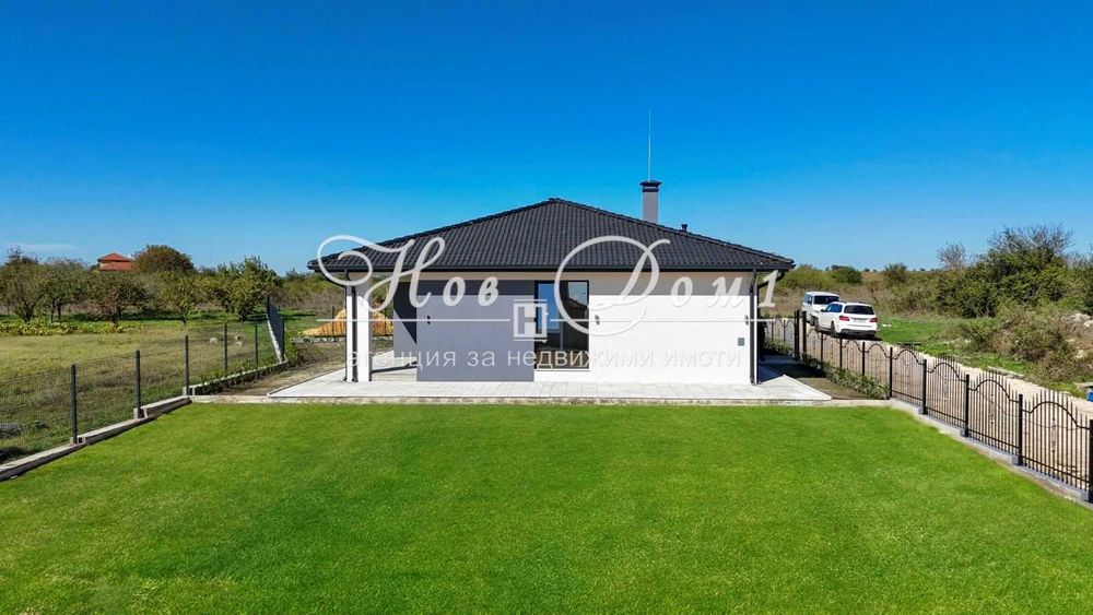 Продава се Къща в с. Баново, Област Варна - 210 кв.м за 1215 €/кв.м - Снимка #3