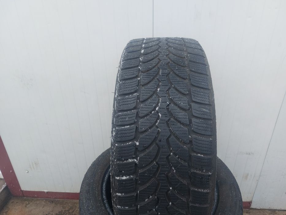 150 lei bucata! Set anvelope M+S/IARNA 225 50 r17 Bridgestone