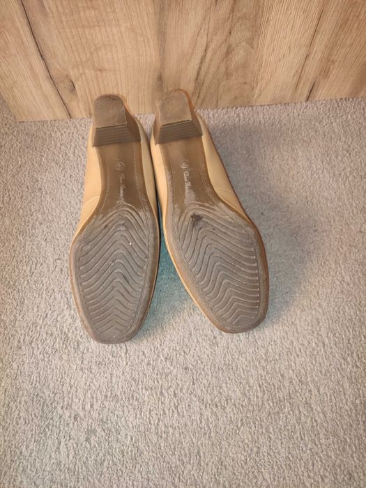 Pantofi dama bej din piele Clara Barson