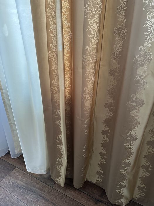 Продам шторы жаккардовые