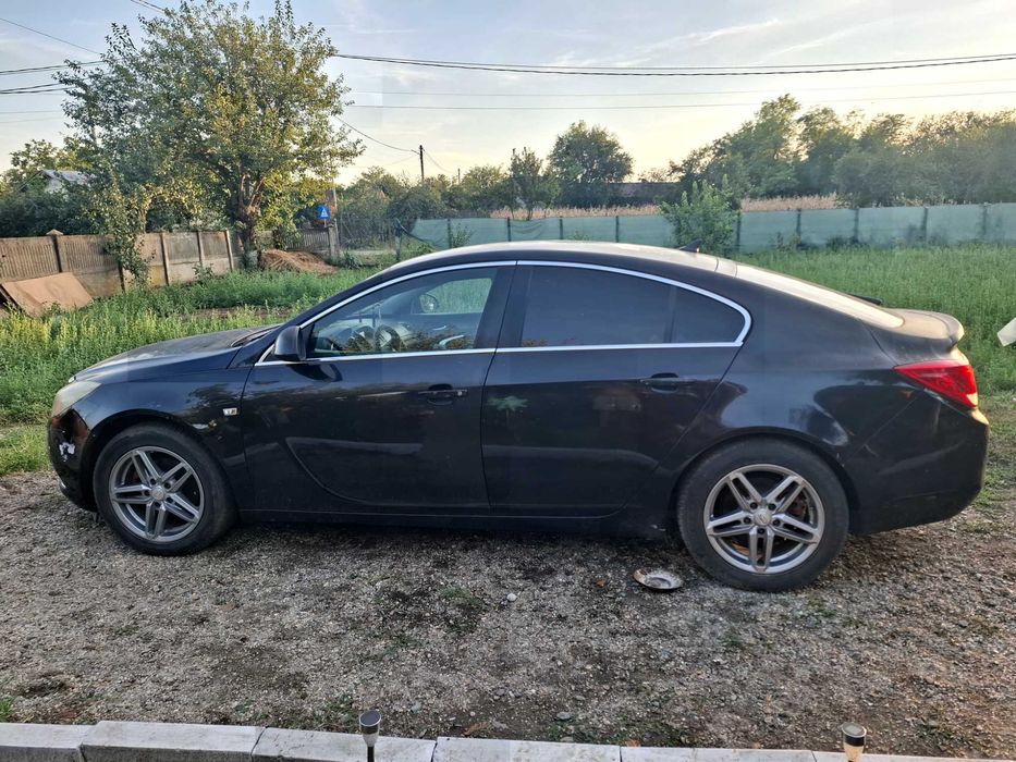 2010 opel Insignia limusine
