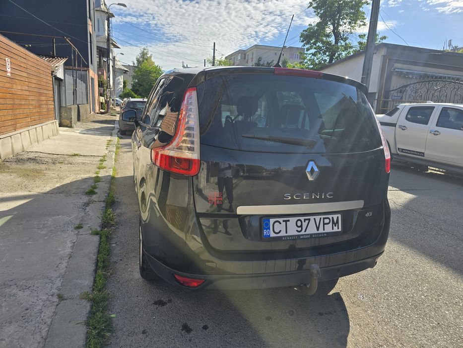 Renault Grand Scenic 2010 1.9 7 locuri