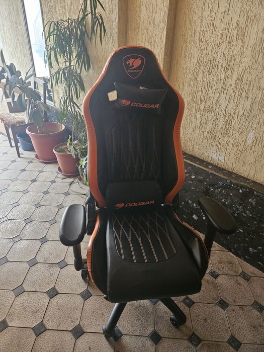 Cougar armor kreslo sotiladi holati alo.