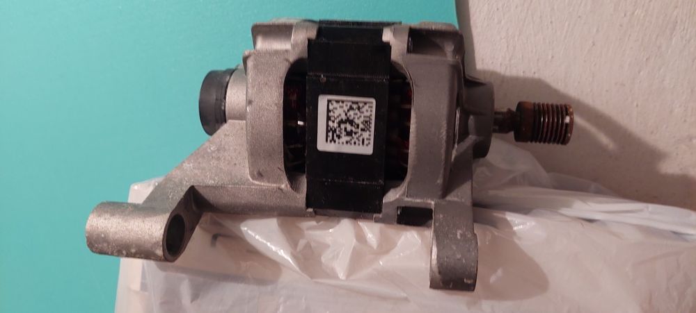 Мотор за пералня Индезит