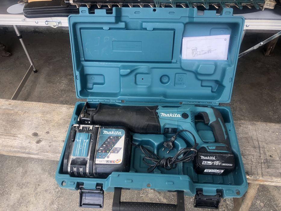 Makita scule pe acumulator
