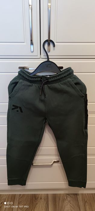 Pantaloni Zara baieti 6 ani