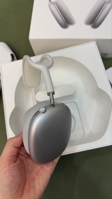 Airpods max