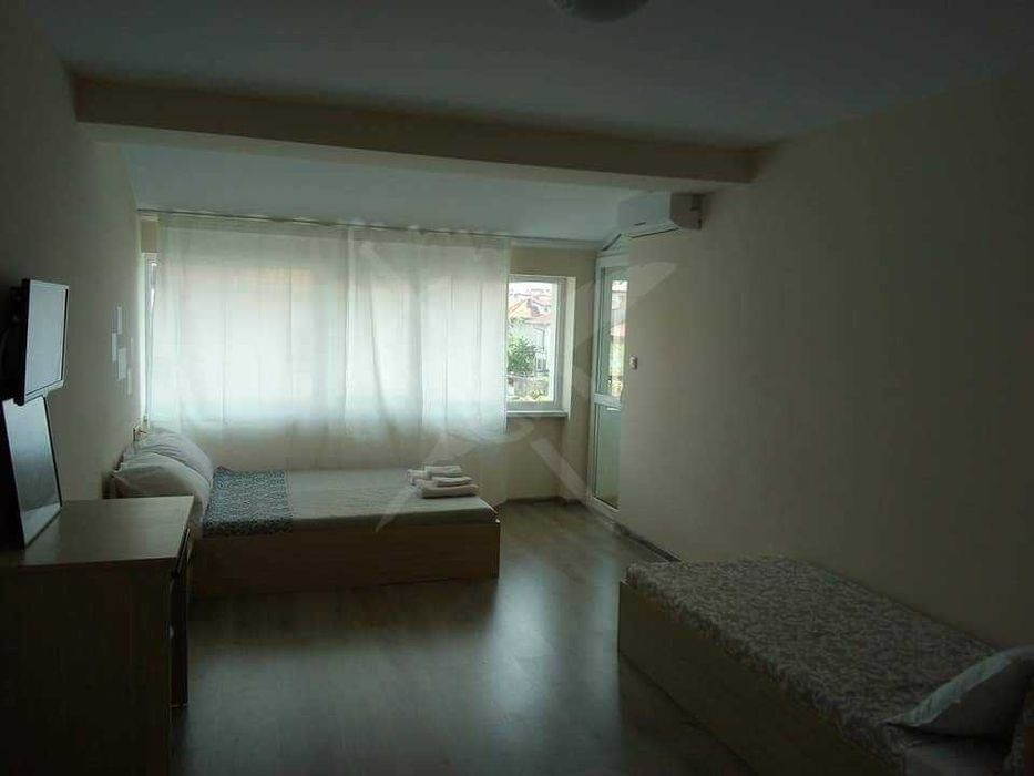 Продава се Двустаен апартамент в Черноморец - 75 кв.м за 1014 €/кв.м - Снимка #3