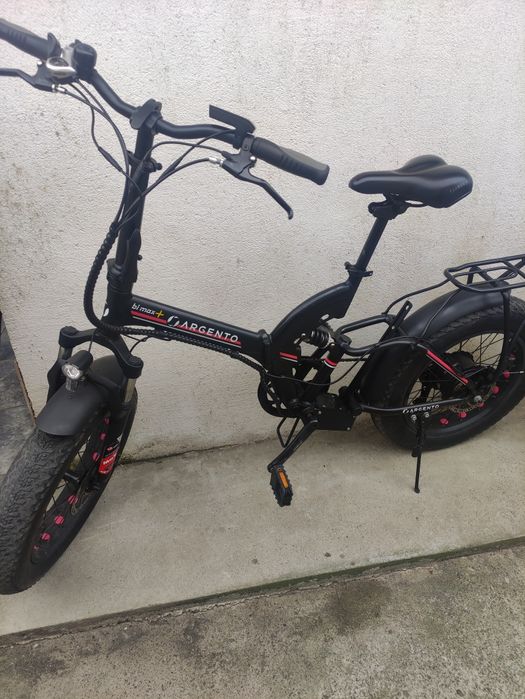 De vînzare trotineta ,bicicleta electrica