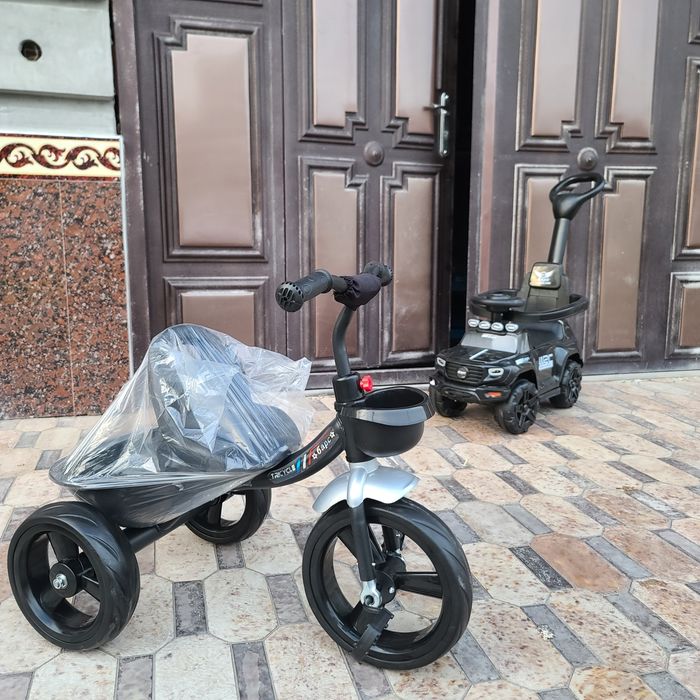 Детские трёхколёсные велосипеды.