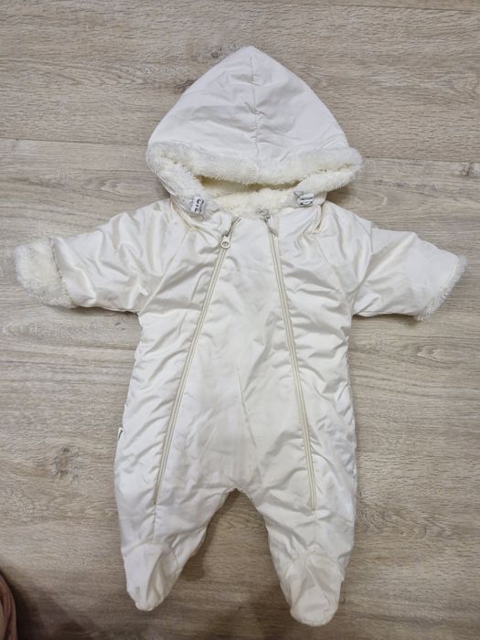 Продам комбинезон осенний. Размер 62