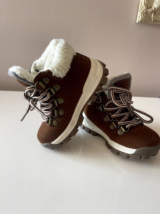 Детски зимни боти от набук цвят карамел - размер 23