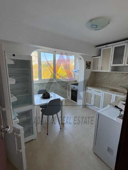 Топ локация -тристаен -Чайка