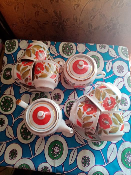 Продаётся чайный сервис