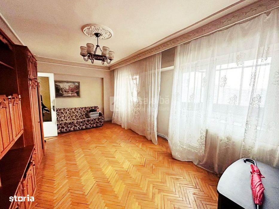 Gara - 3 camere decomandat, vedere impresionanta, etaj intermediar