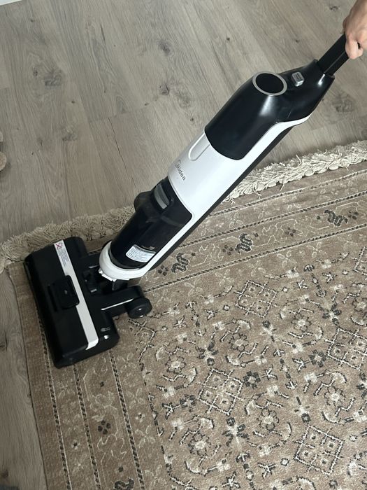 моющий пылесос midea