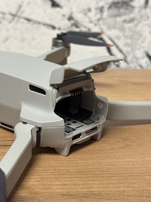 Дрон DJI Mini 2  Fly More Combo