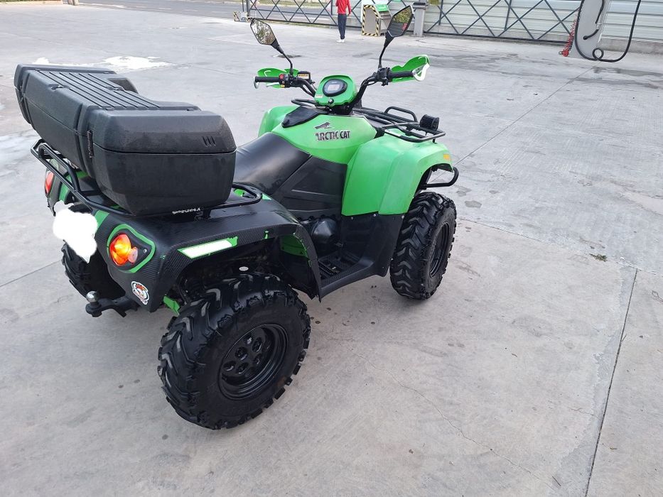 Atv   artic  cat 700 cc