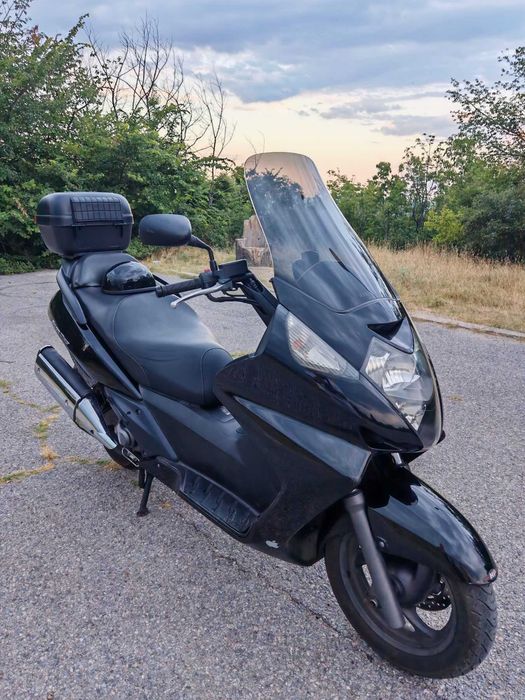 Honda Silver Wing 400