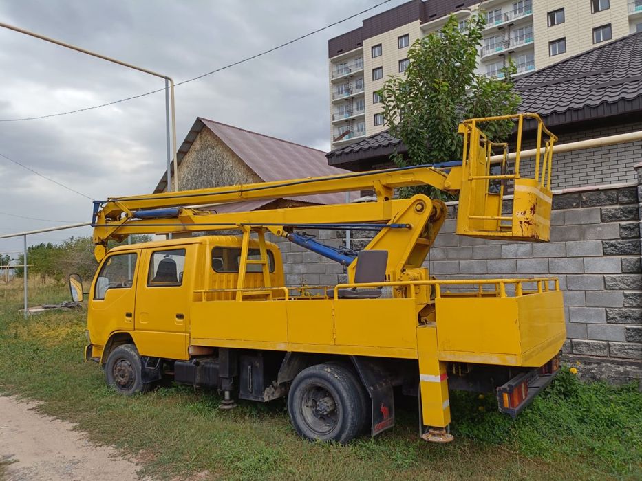 Срочно продам автовышку с пробегом