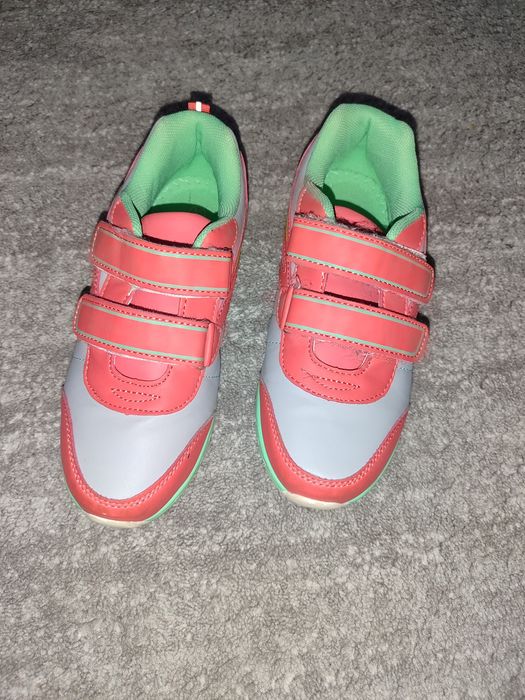 Pantofi se sport