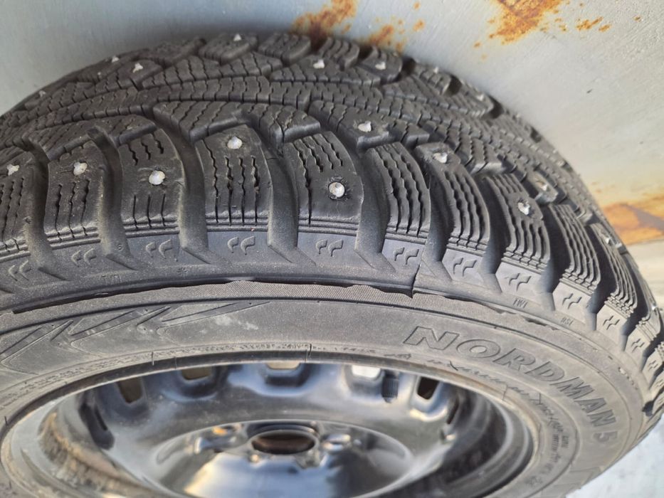 Продам шины с дисками