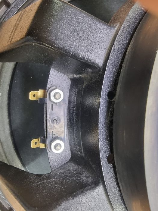 Динамик трёхполосный 300вт