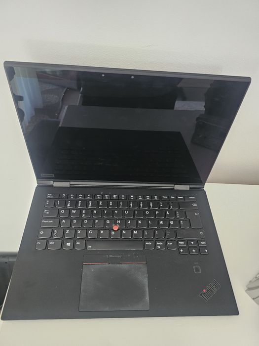 Dezmembrez laptop lenovo  x1  yoga