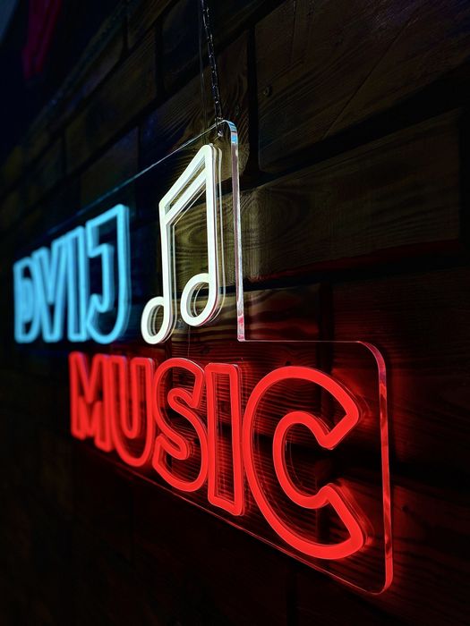 Неоновые вывески