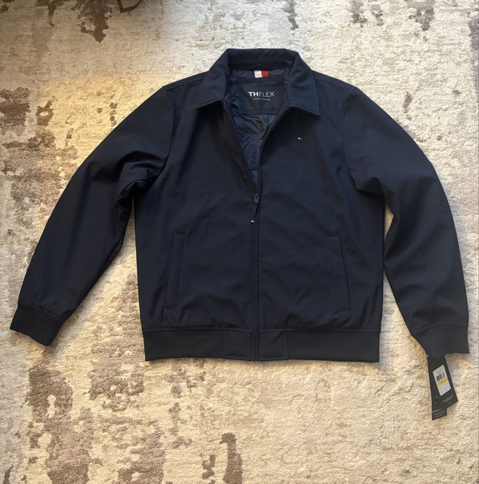 Vand geaca barbateasca,Tommy Hilfiger