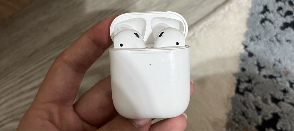 Камера ал,в поарок наушник