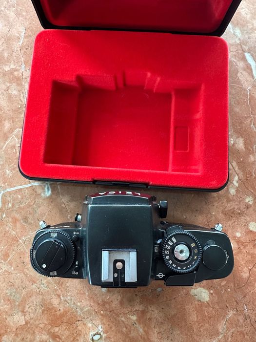 Aparat foto Leica R4s + cutia originală