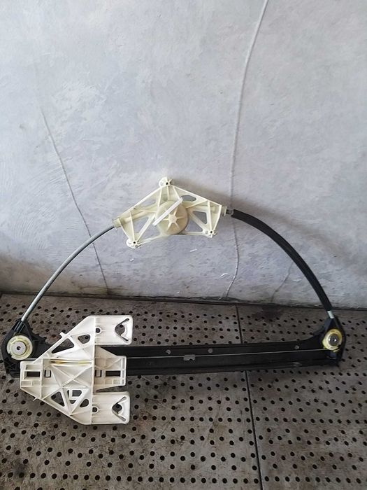 Macara geam electric stanga spate audi a3 8v 8v4839461