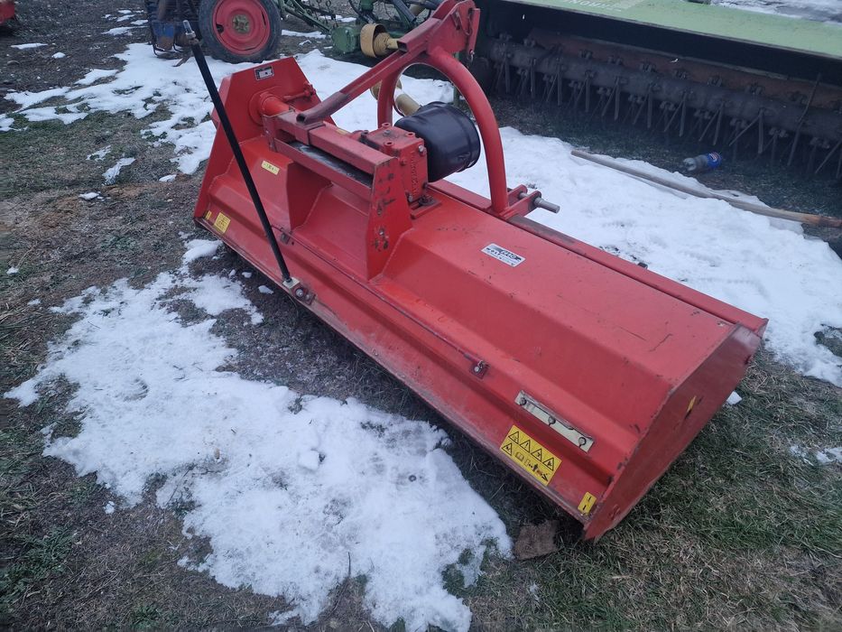 Tocatoare resturi vegetale 1.80