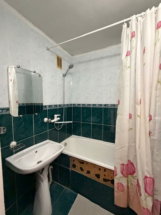 Продам  2 ком Драм театр