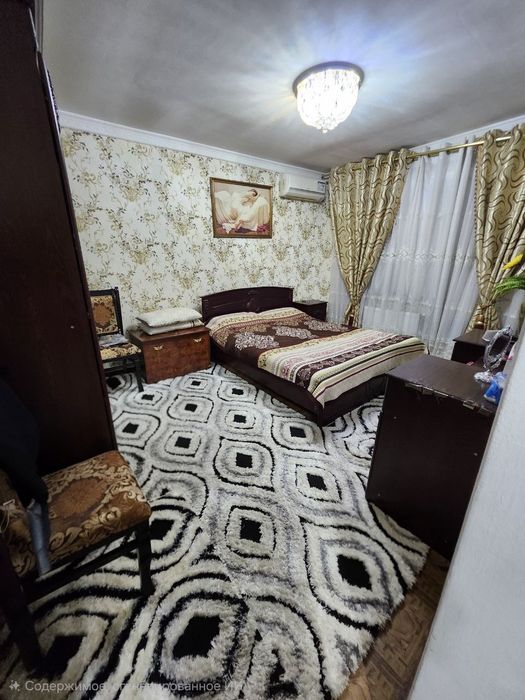 Продаётся 3х комнатная квартира 1 микрорайон в кирпичном доме