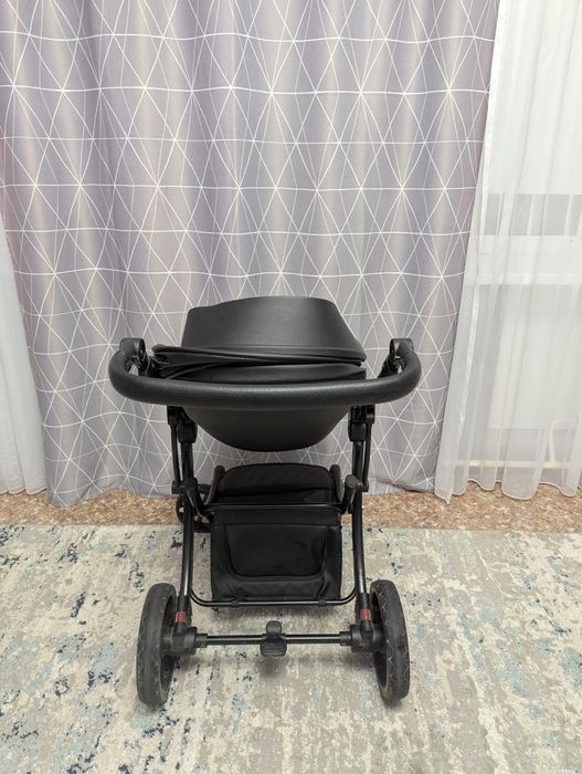Продам коляску + автолюлька
