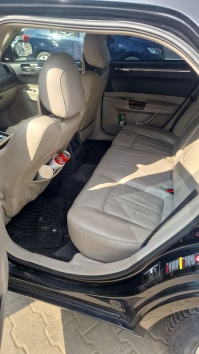 Vând sau Schimb  mașini