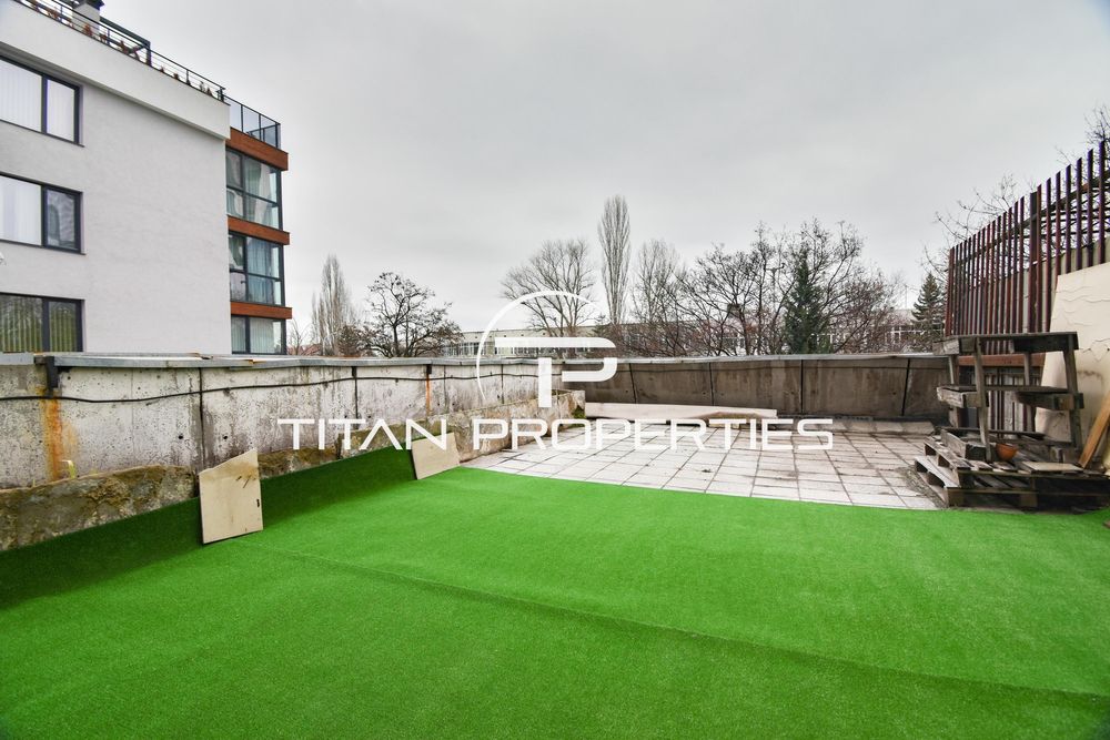 Дава се под наем Четиристаен апартамент в София, Дианабад - 162 кв.м за 920 € - Снимка #12