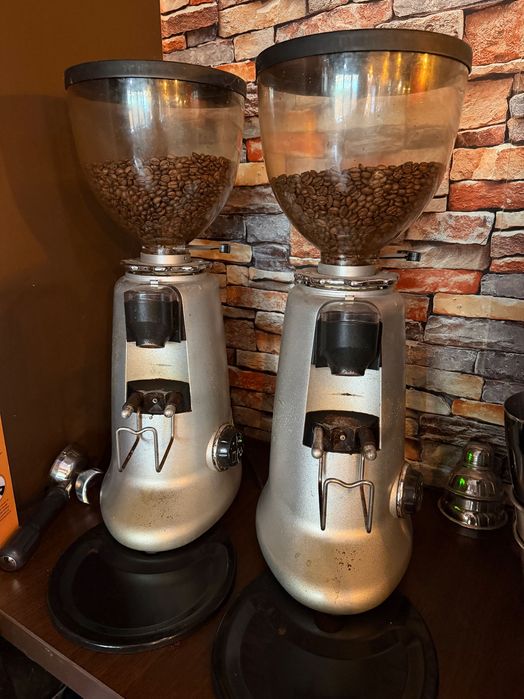 Râșniță profesională EXPOBAR impecabilă