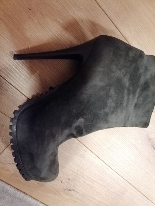 Велурени боти GiAnni