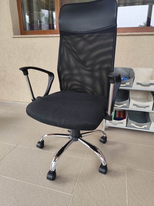 Scaun birou 150 ron