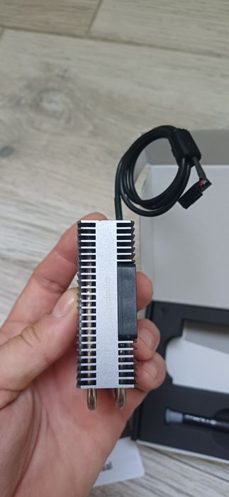 Radiator M.2 SSD cu ventilator pentru NVMe/SATA