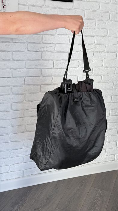 Продам компактную коляску