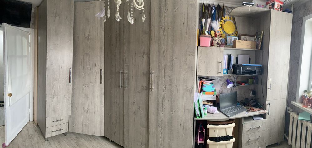 Компютерный стол+ угловой шкаф большой вместительный