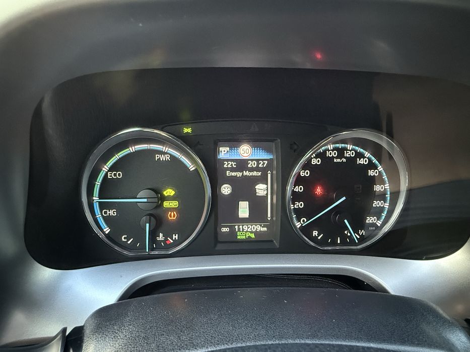 Toyota RAV4, 4x4, hybrid, 2018, echipare style, 119000 km