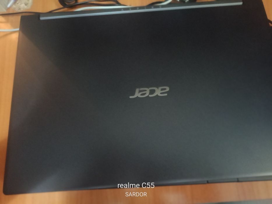 Acer nitro A715-42G