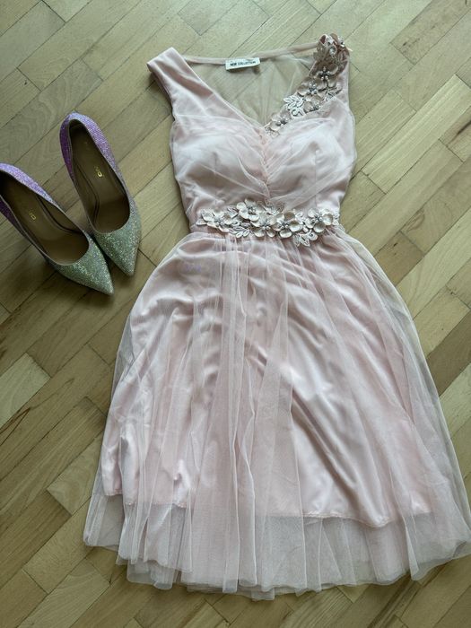 Рокличка за повод в нежно розов цвят