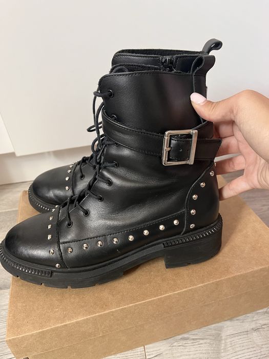 Боти от естествена кожа Ste&Me